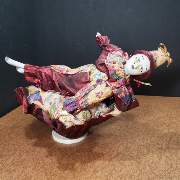 CLOWN PIERROT MUSIC BOX Doll 12 inch Rotates and Plays POSABLE Head Vintage 1995 - Picture 2 of 9